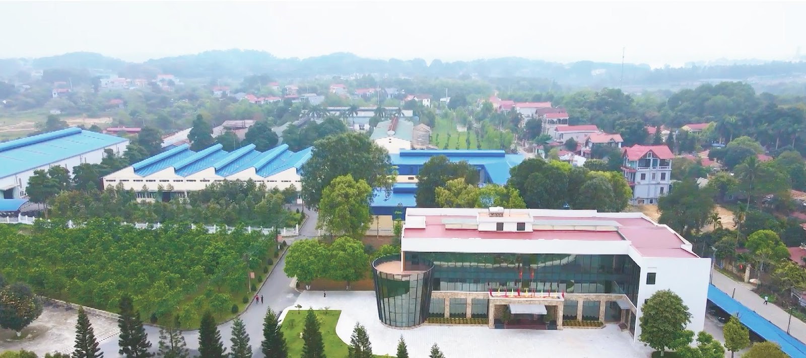 nhà mày dât cáp điện Z43